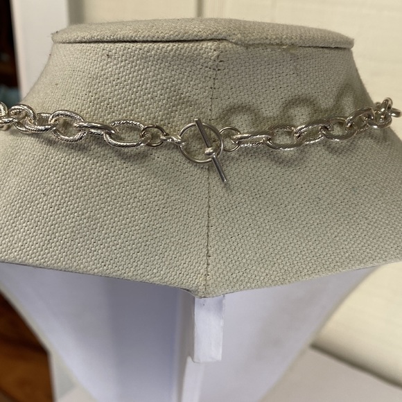 Blue glass bead silvertone chain necklace - Picture 3 of 5